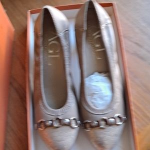 Heels AGL vero cuoio pump